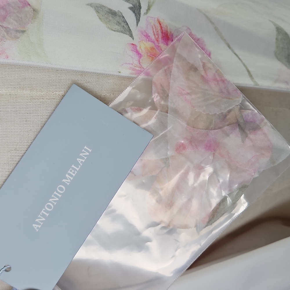 ANTONIO MELANI Iris Linen Floral Short Sleeve Mockneck Mini Dress: Ivory/Floral - Picture 11 of 15